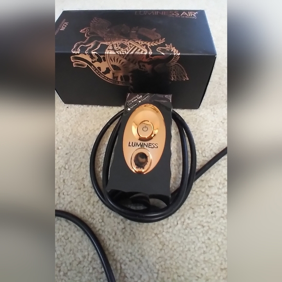 Luminess Icon Airbrush Foundation System - Picture 4 of 6